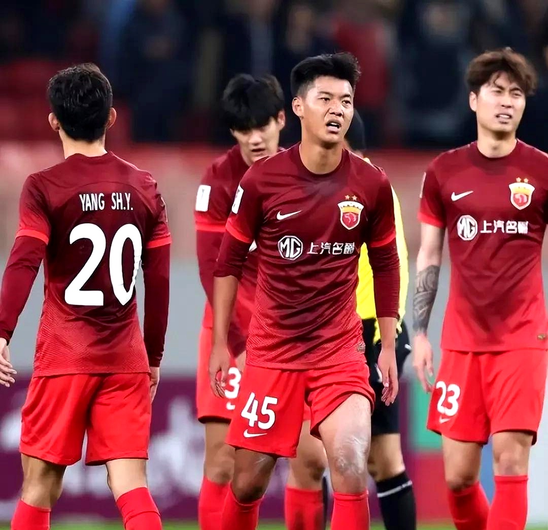 中超国际比赛日再迎强敌,波尔图迎来里程碑,主帅态度:更衣室稳定,身体对抗强度拉满的简单介绍 中超国际比赛日再迎强敌,波尔图迎来里程碑,主帅态度:更衣室稳定,身体对抗强度拉满的简单介绍